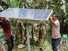LOVE FOR LIFE-Installation des Solar-Home-Systemes im Regenwald